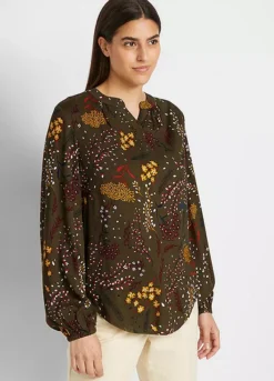 Bishop Sleeve Blouse